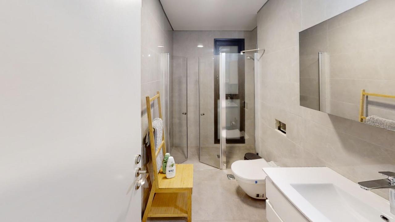 Luxury 3&4 Bedroom New Apartments - Close To The Beach & Bahai Gardens Хайфа Экстерьер фото