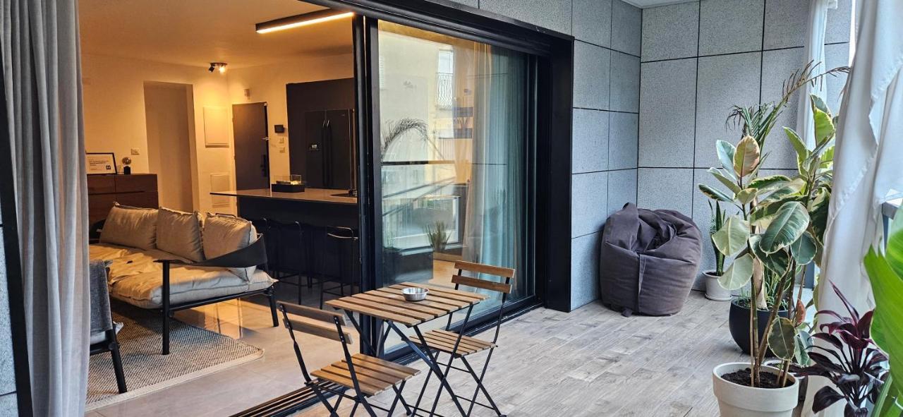 Luxury 3&4 Bedroom New Apartments - Close To The Beach & Bahai Gardens Хайфа Экстерьер фото
